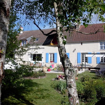 Les Hirondelles Bed & Breakfast Onzain Exterior foto