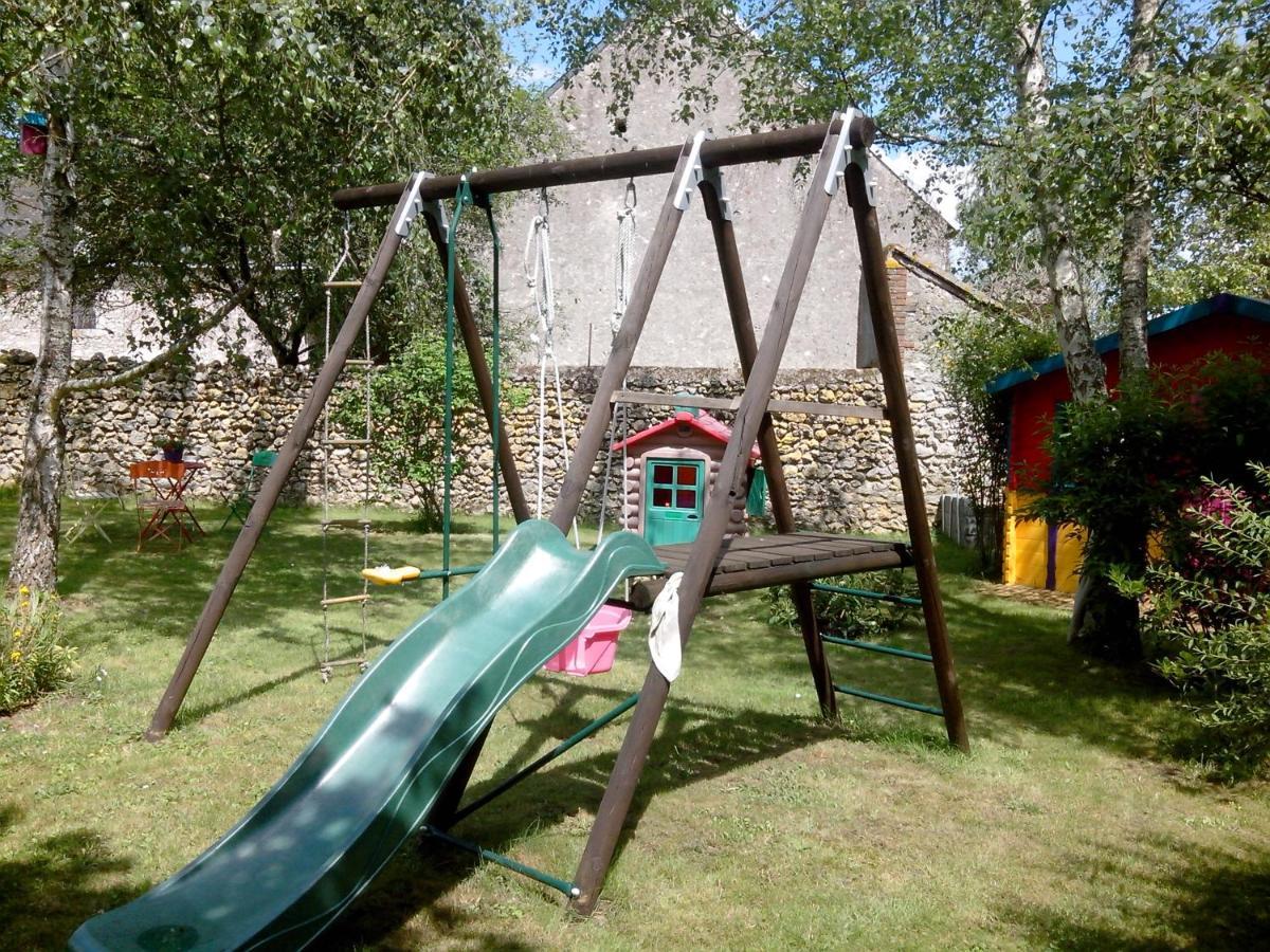 Les Hirondelles Bed & Breakfast Onzain Exterior foto