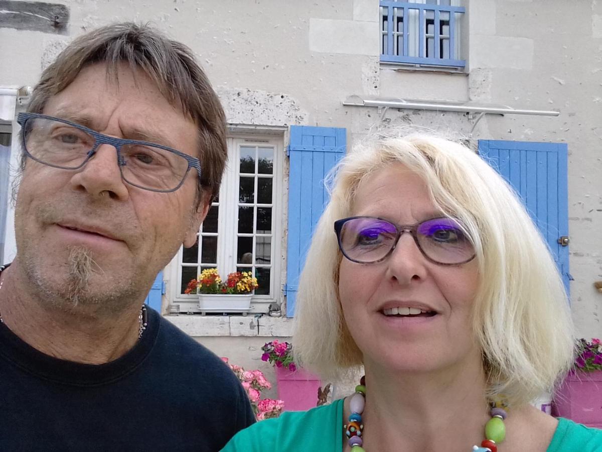 Les Hirondelles Bed & Breakfast Onzain Exterior foto