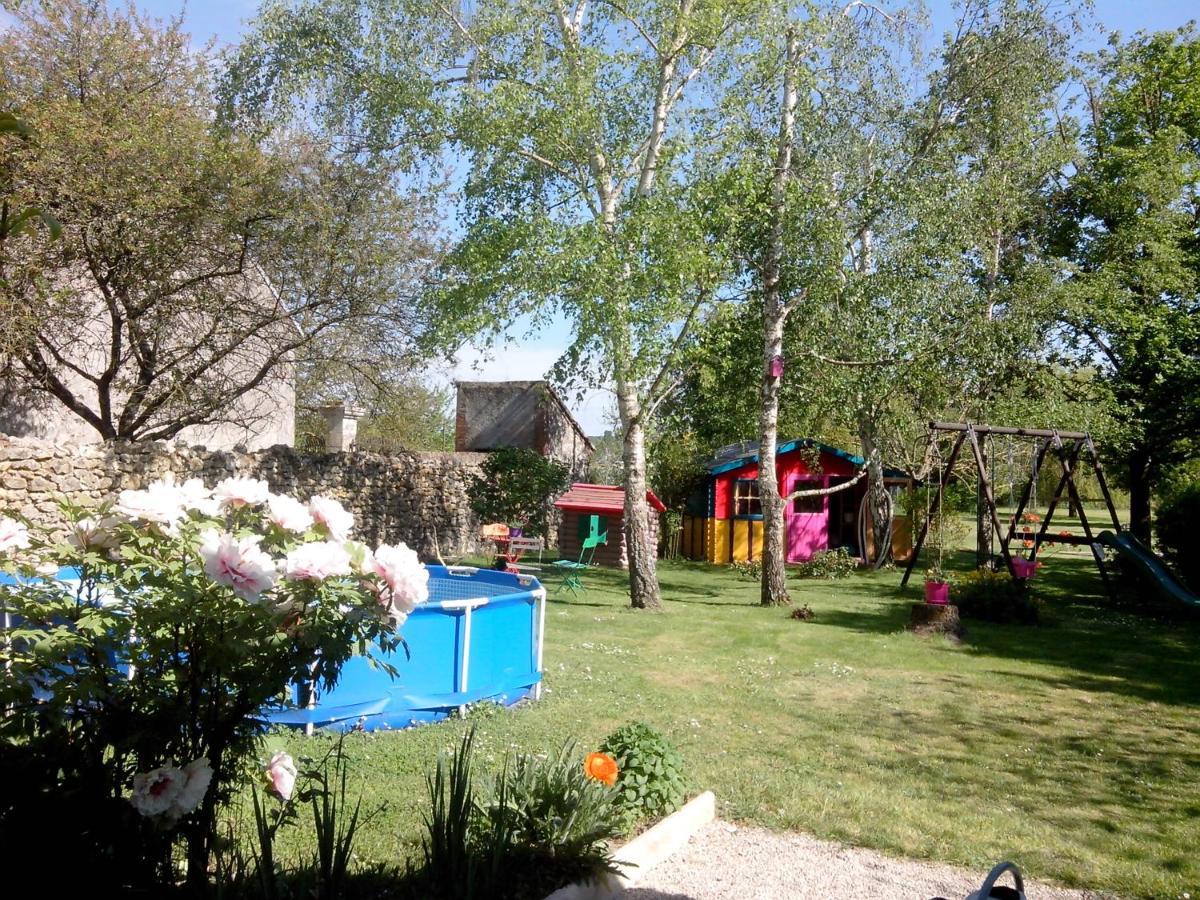 Les Hirondelles Bed & Breakfast Onzain Exterior foto